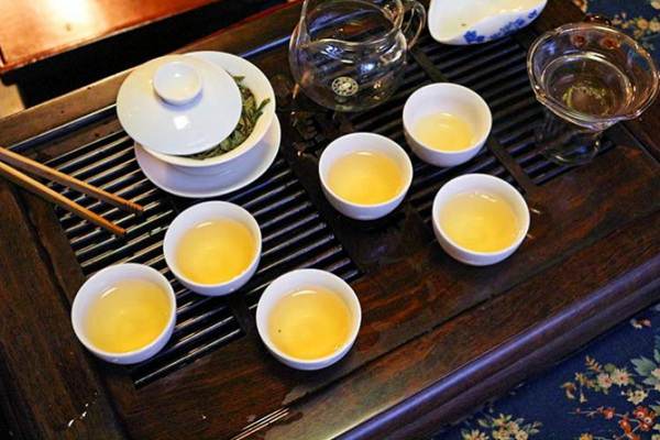 Lịch sử và phong cách uống trà của người Trung 3